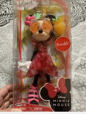 Disney Island Cool Minnie Mouse posable  Doll in Red Dress with Pink Sandals